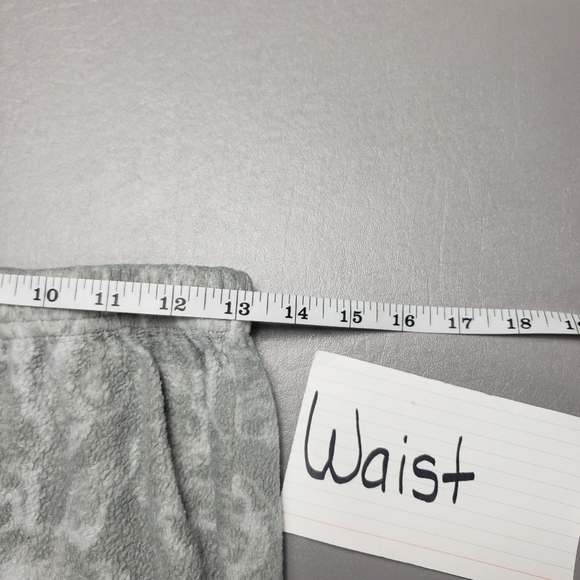3/$15 the cozy corner gray flower pajama pants women's size medium 8-10 - Picture 7 of 9